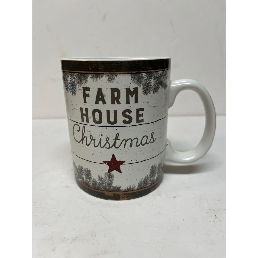 Primitives by Kathy Farmhouse Christmas Mug - Excellent!
